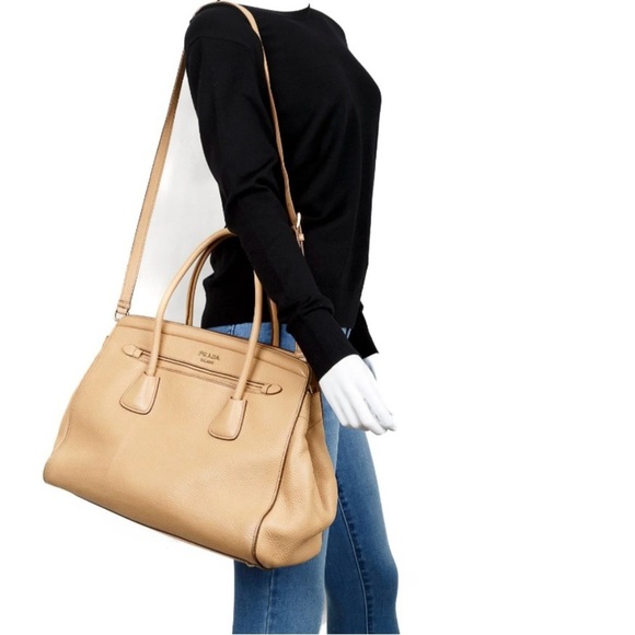 Prada Pebbled vitello daino tote Leather Bag **missing long strap** - Picture 2 of 16